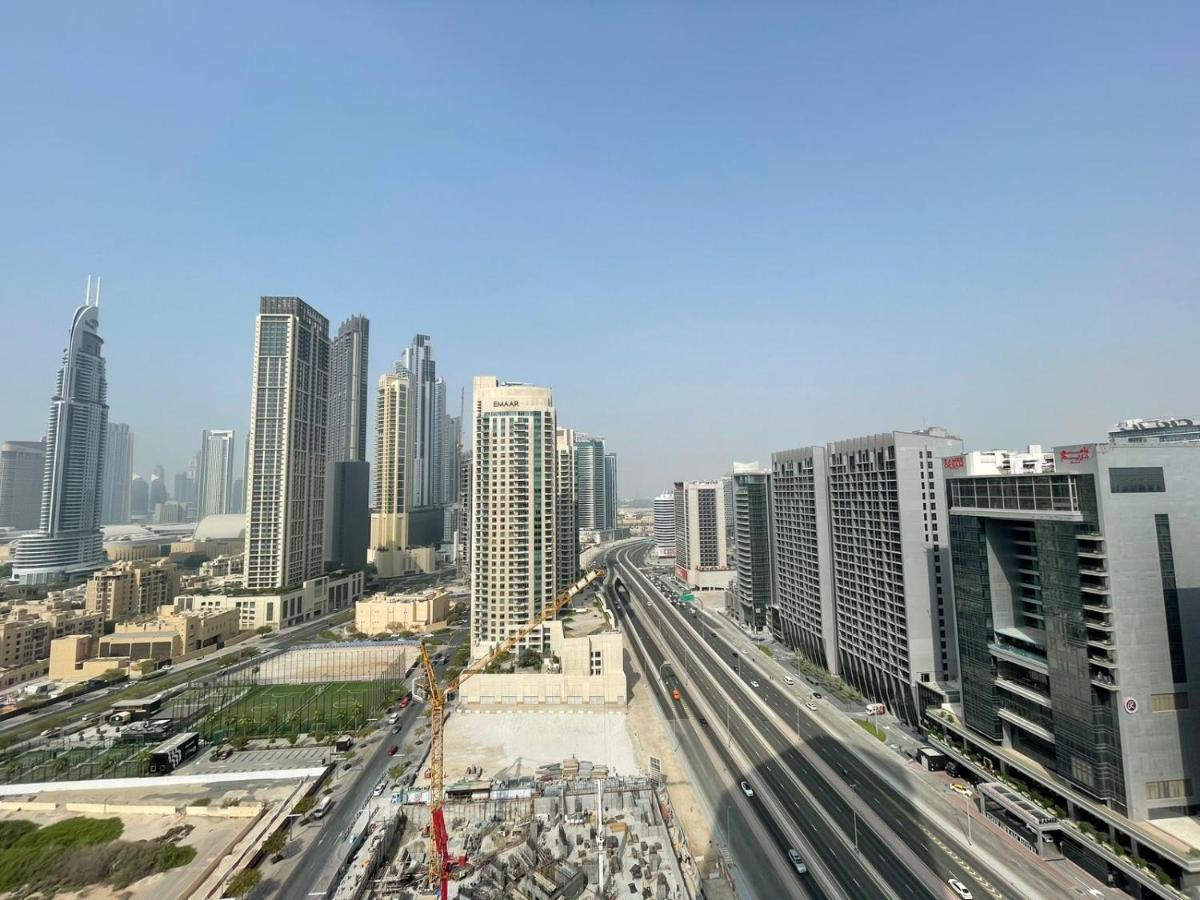 Magnificent - Damac Distinction Downtown Apartment Дубай Екстериор снимка