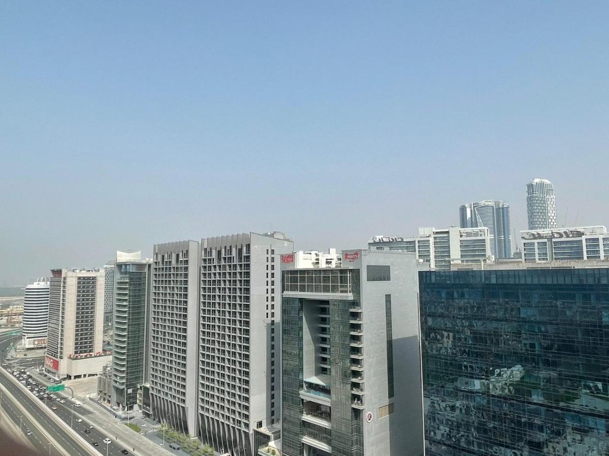 Magnificent - Damac Distinction Downtown Apartment Дубай Екстериор снимка