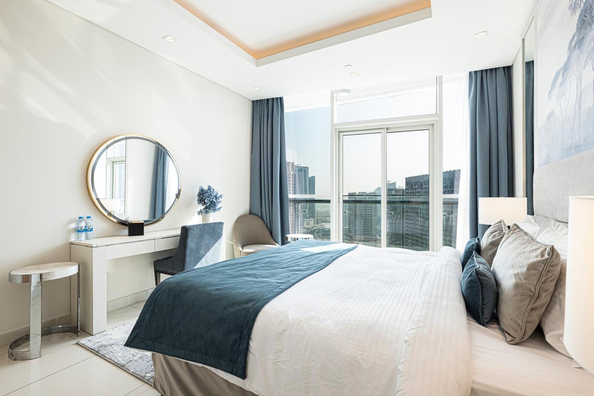 Magnificent - Damac Distinction Downtown Apartment Дубай Екстериор снимка