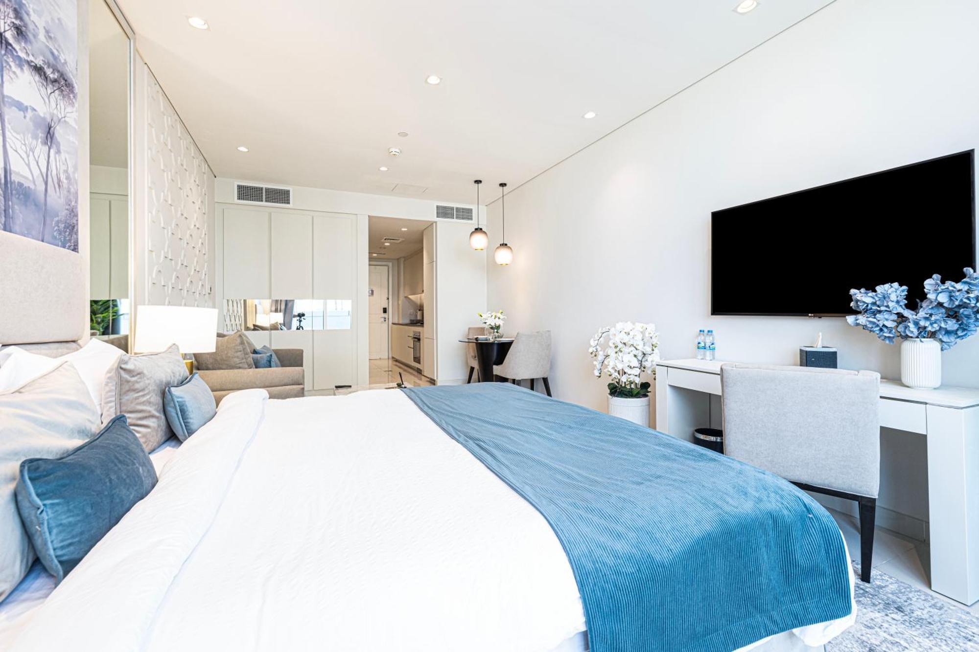 Magnificent - Damac Distinction Downtown Apartment Дубай Екстериор снимка