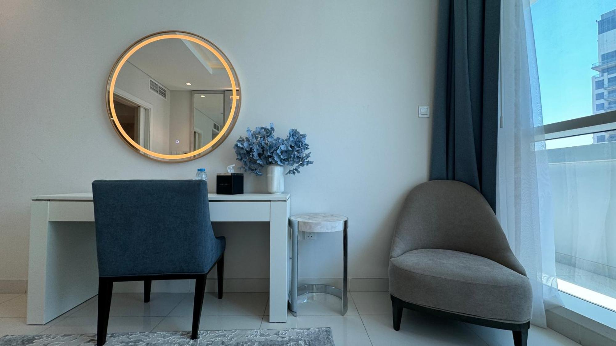 Magnificent - Damac Distinction Downtown Apartment Дубай Екстериор снимка