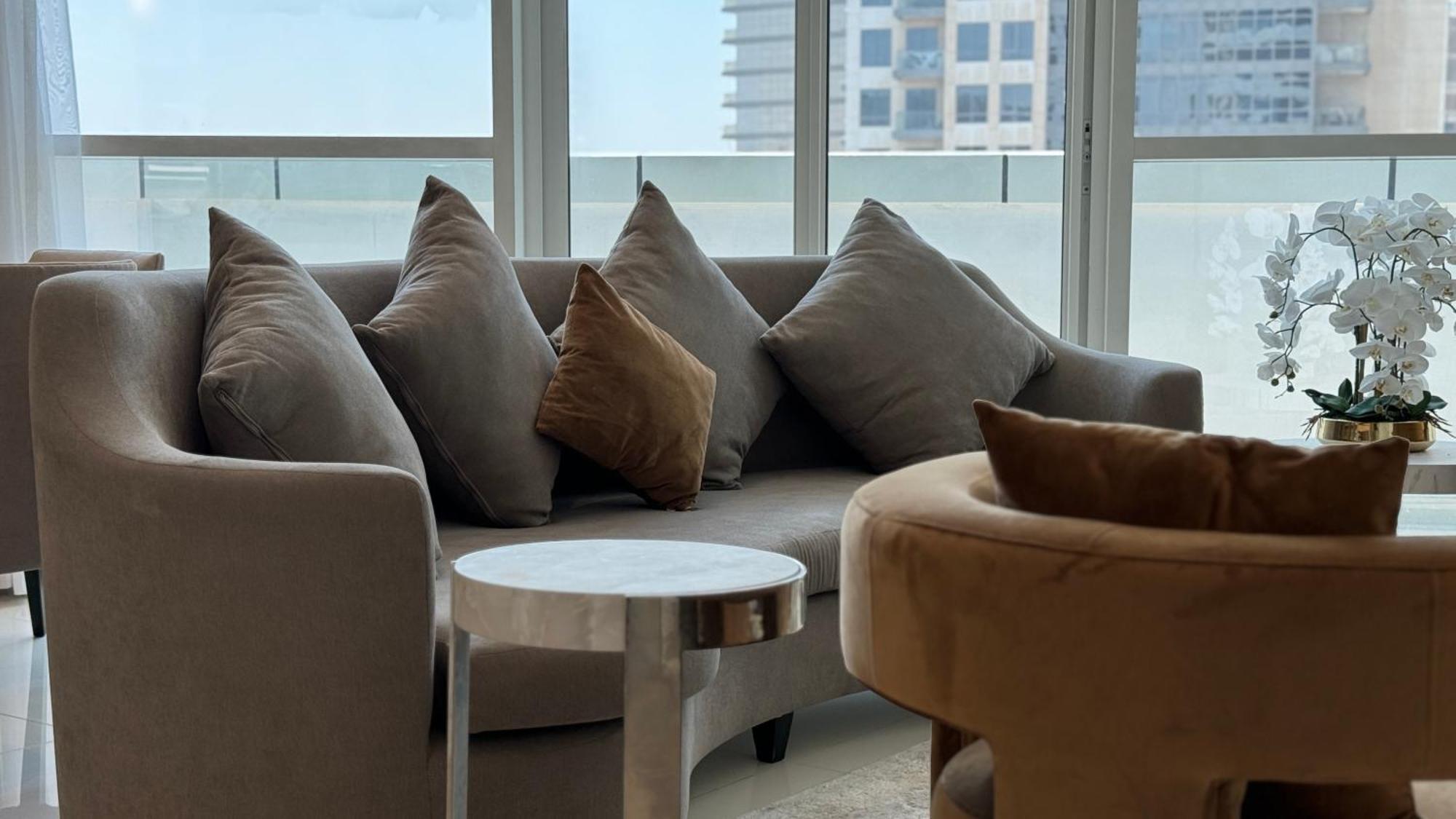Magnificent - Damac Distinction Downtown Apartment Дубай Екстериор снимка