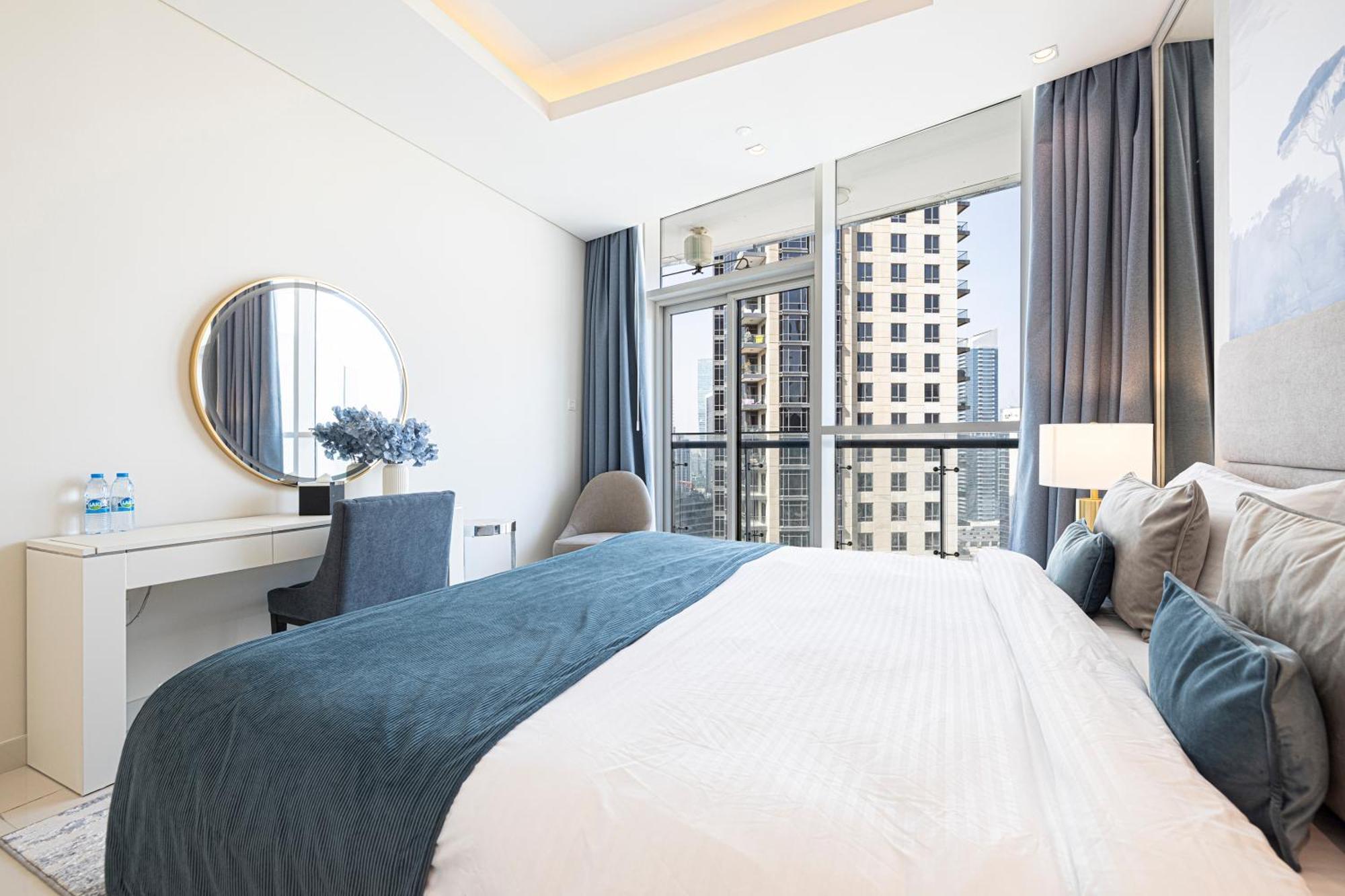 Magnificent - Damac Distinction Downtown Apartment Дубай Екстериор снимка