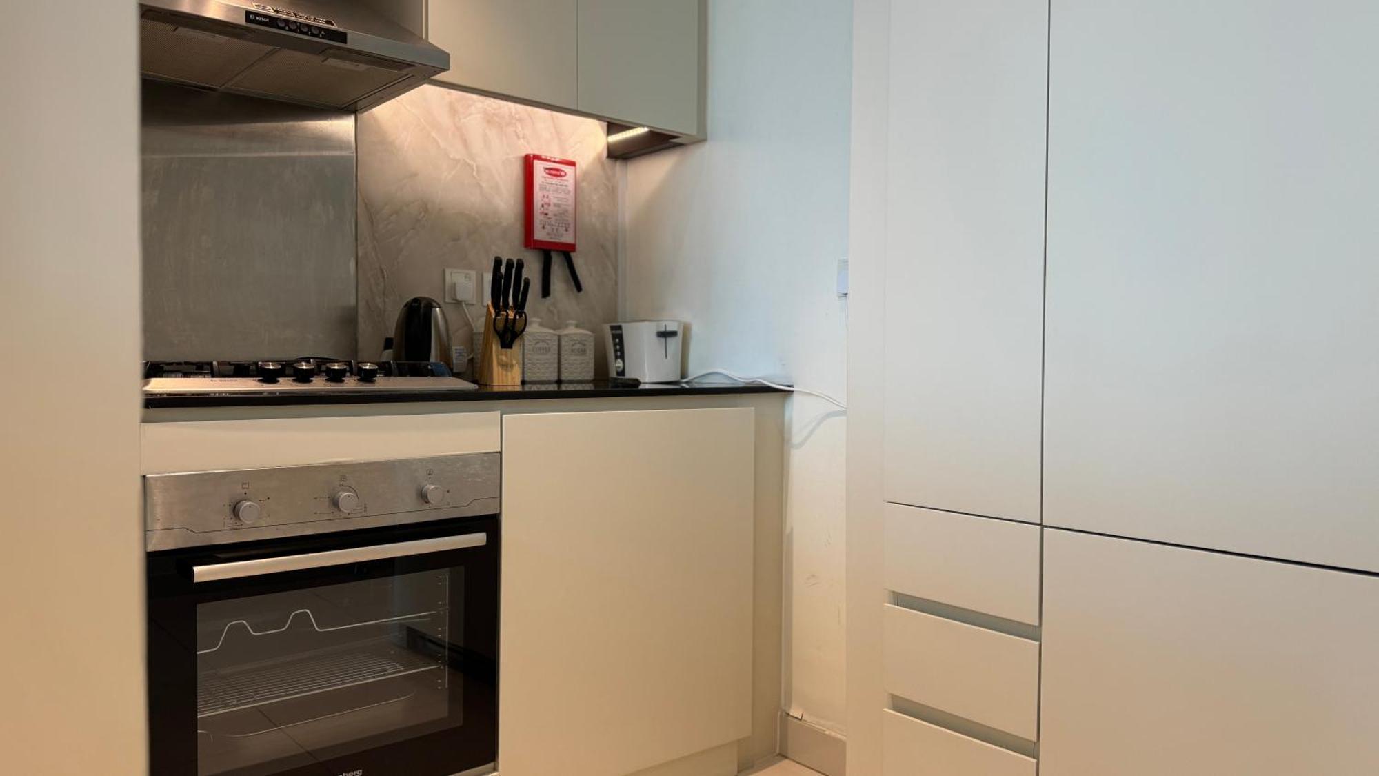 Magnificent - Damac Distinction Downtown Apartment Дубай Екстериор снимка