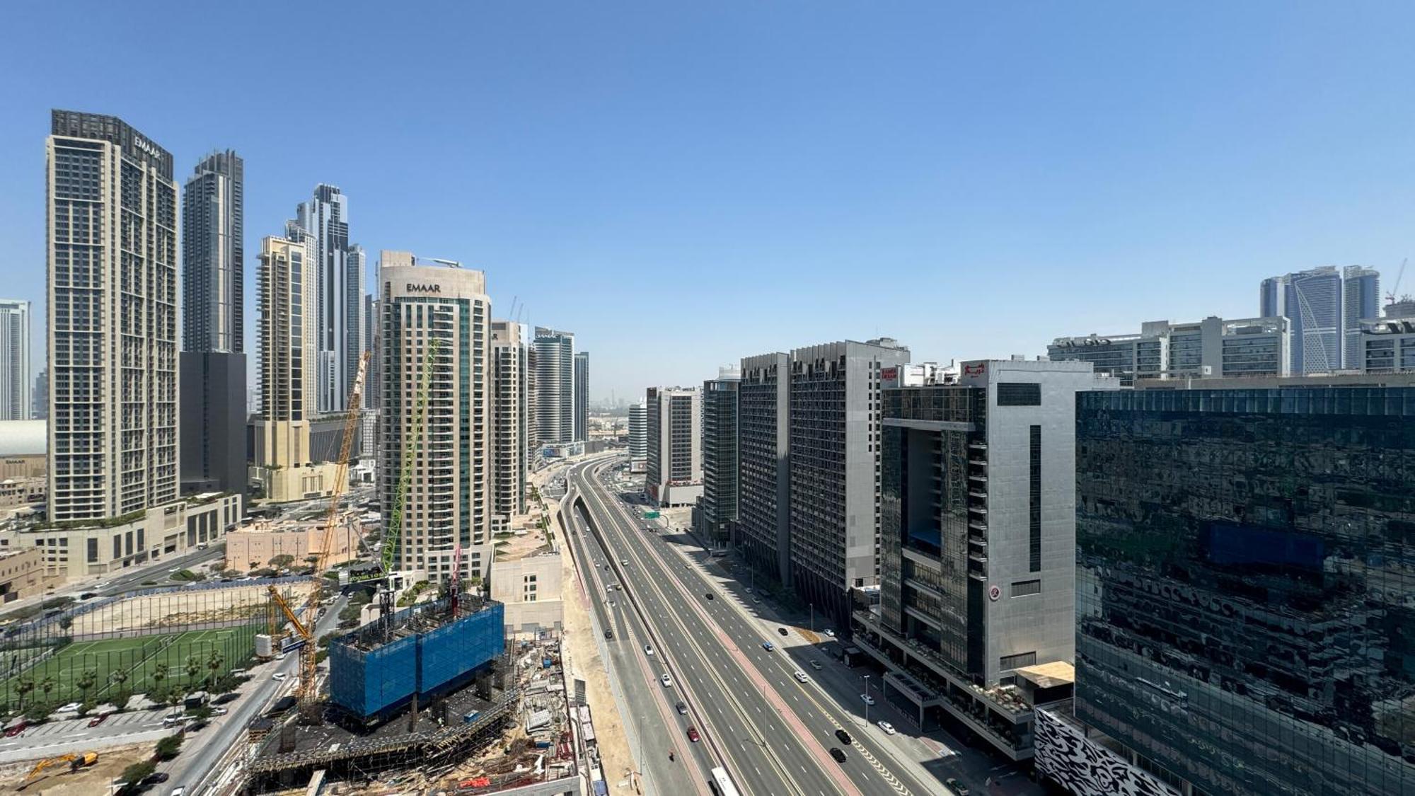 Magnificent - Damac Distinction Downtown Apartment Дубай Екстериор снимка
